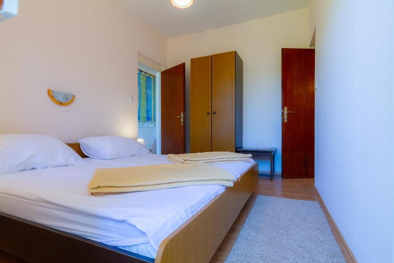 Apartman Haus Maja Banjol Exteriér fotografie