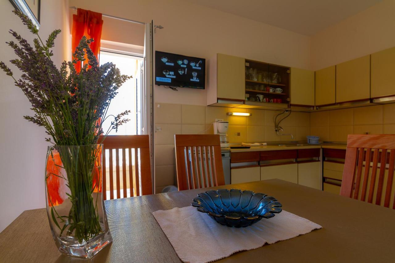 Apartman Haus Maja Banjol Exteriér fotografie