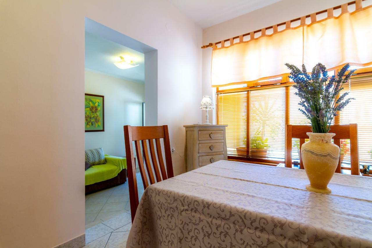 Apartman Haus Maja Banjol Exteriér fotografie